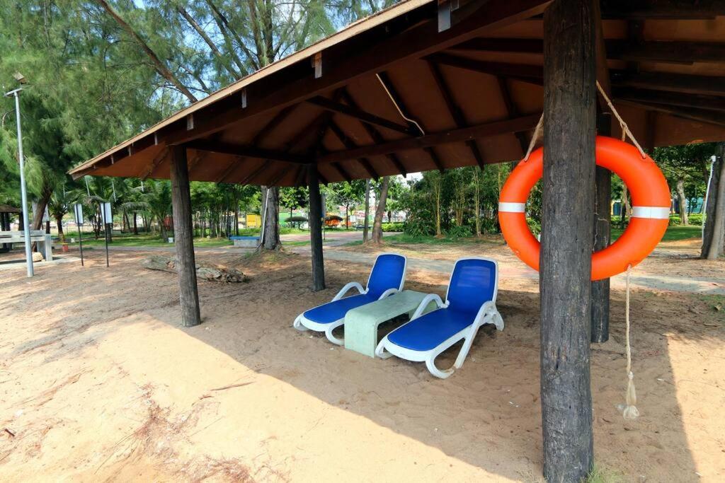 Pd D'Wharf Amazing Seaview Suite 9 Port Dickson Exterior photo