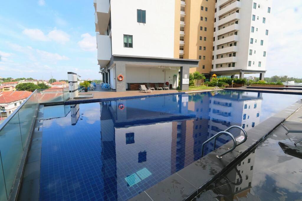 Pd D'Wharf Amazing Seaview Suite 9 Port Dickson Exterior photo